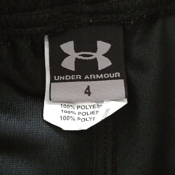 Under Armour wordmark black track comfy pull on pants Sz 4 Side logo NWOT - Picture 4 of 4